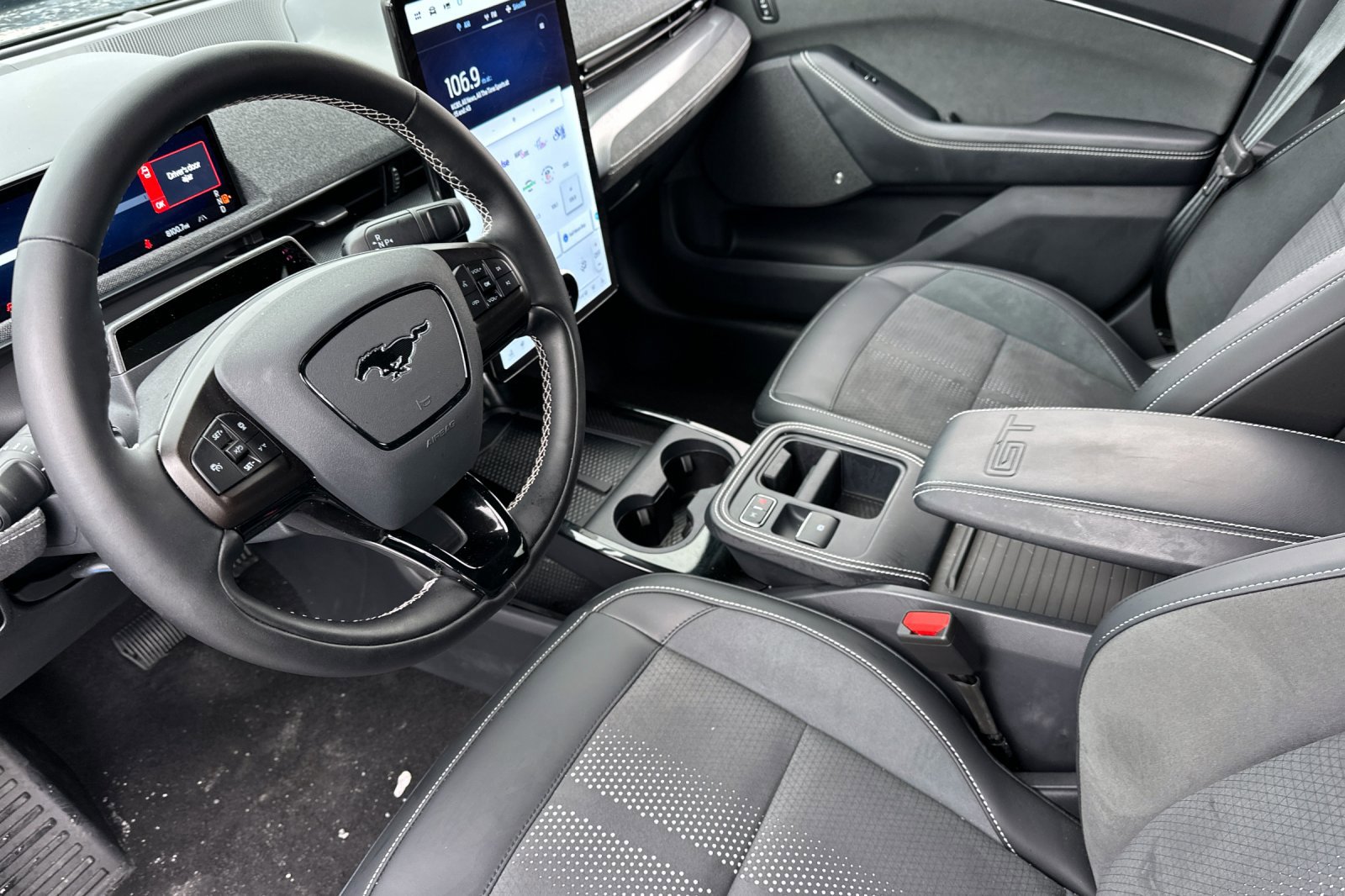 Used 2025 Ford Mustang Mach-E GT image 9