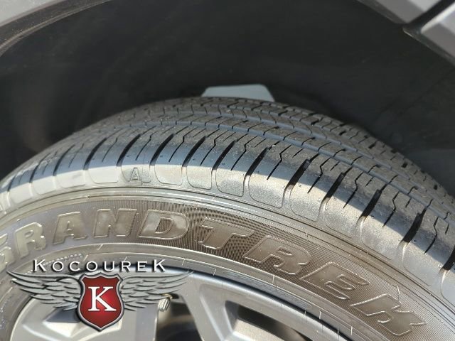 New 2026 Subaru Outback Premium image 8