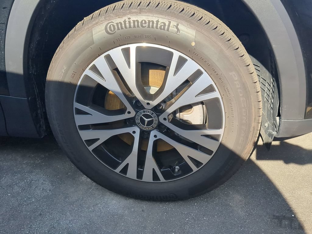 Certified 2024 Mercedes-Benz GLB 250 4MATIC image 21