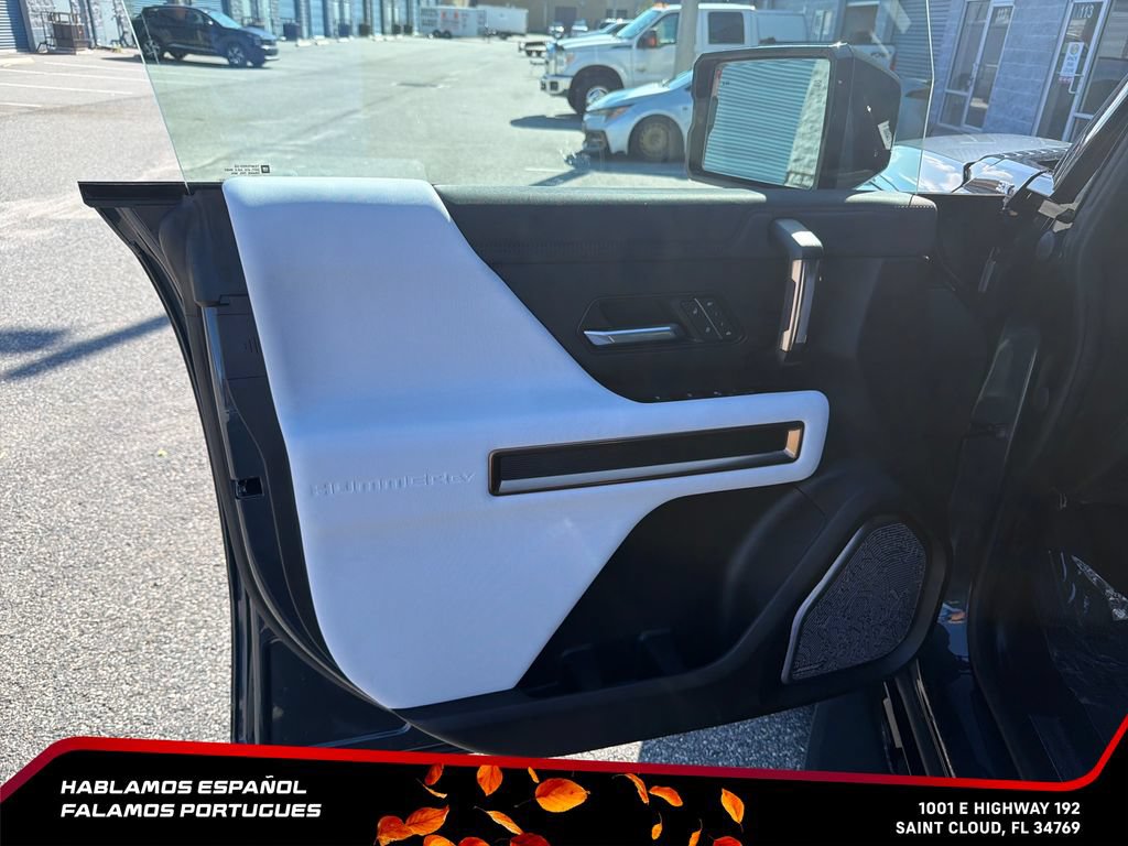 Certified 2025 GMC Hummer EV 3X AWD/4WD image 12