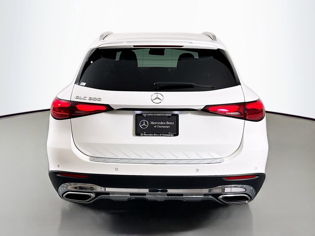 Used 2024 Mercedes-Benz GLC 300 image 6