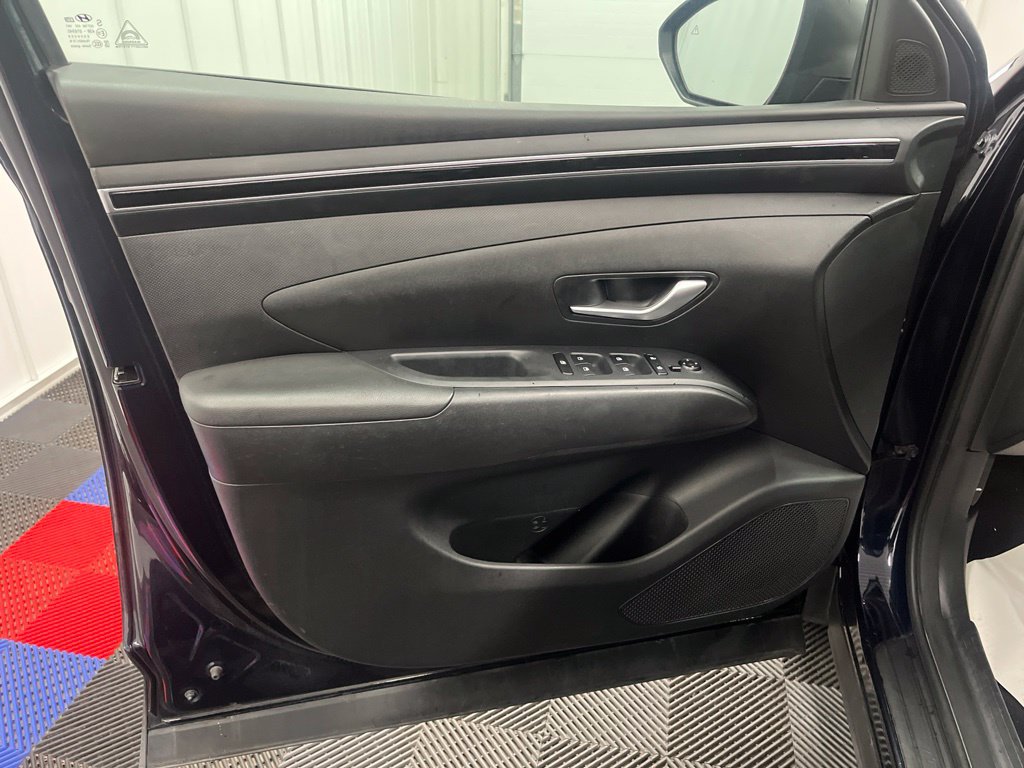 Used 2024 Hyundai Tucson Blue AWD/4WD image 19