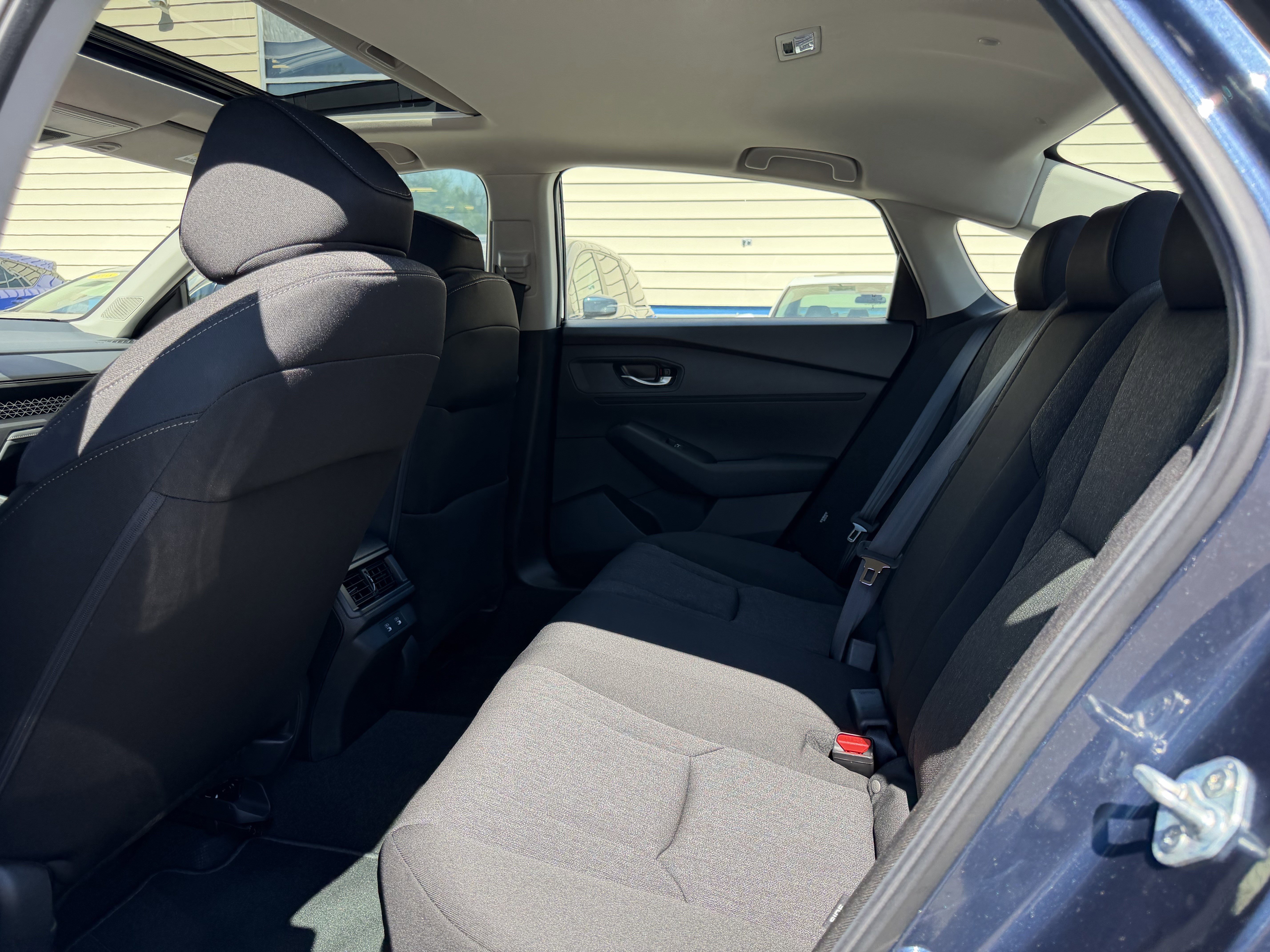 Used 2025 Honda Accord SE image 26