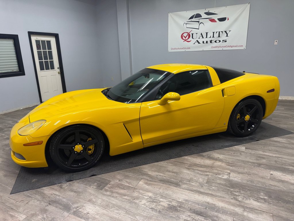Used 2007 Chevrolet Corvette Coupe w/ Preferred Equipment Group RWD image 7