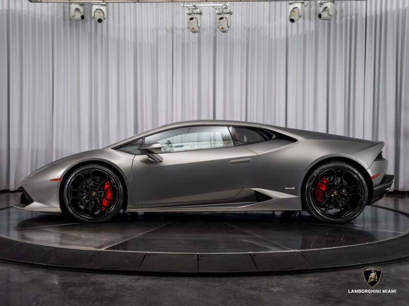 Used 2017 Lamborghini Huracan LP 610-4 image 7