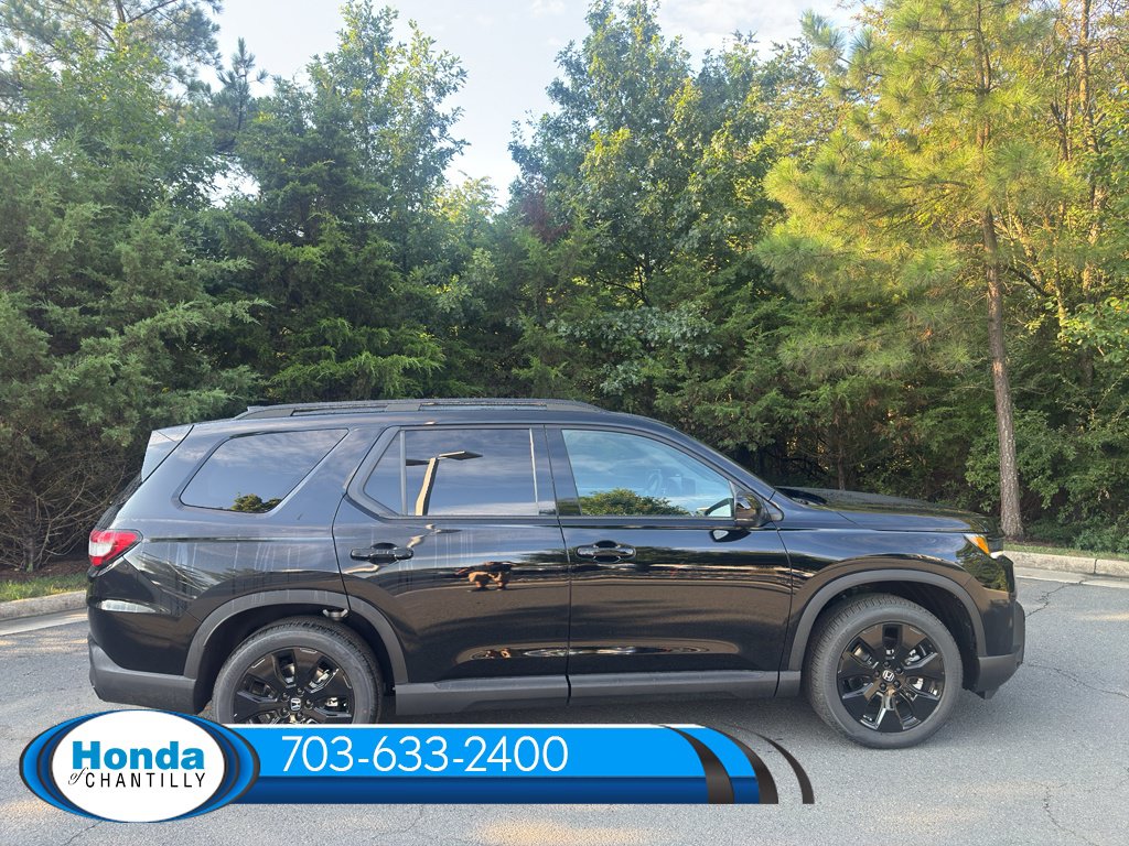 New 2026 Honda Pilot Black Edition image 8