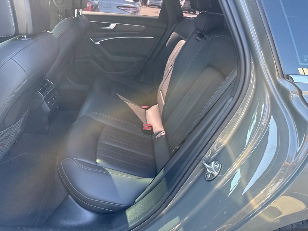 Used 2023 Audi A6 2.0T Premium w/ Convenience Package image 16