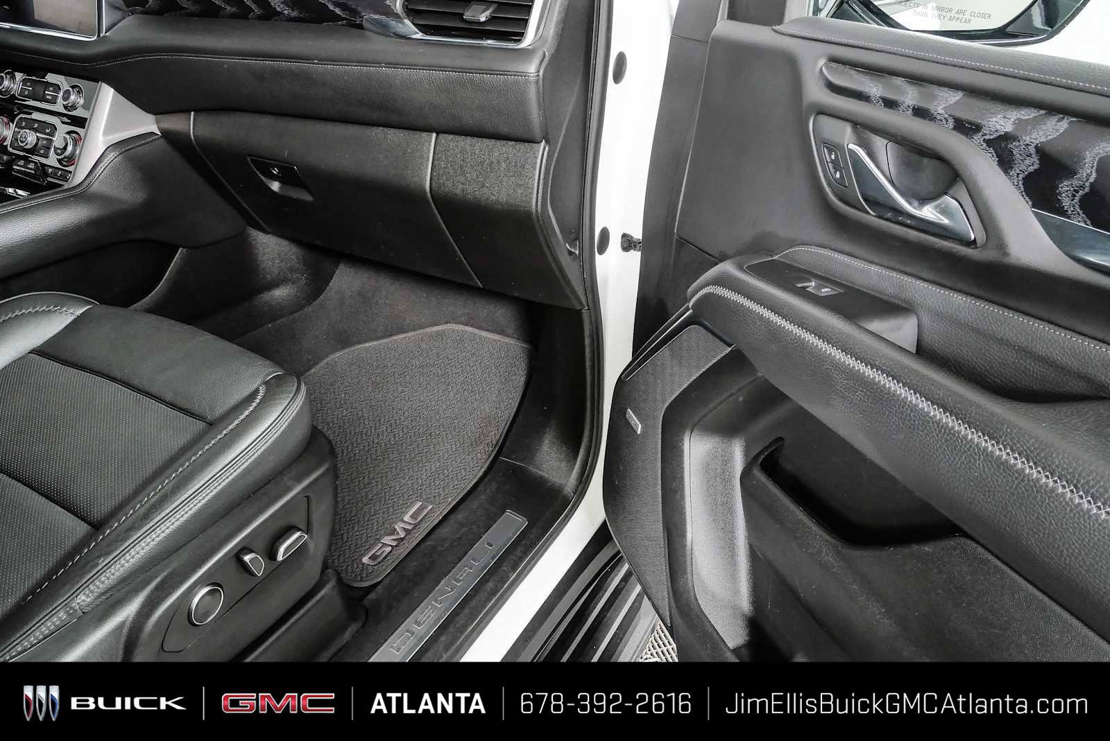 Certified 2023 GMC Yukon Denali AWD/4WD image 23