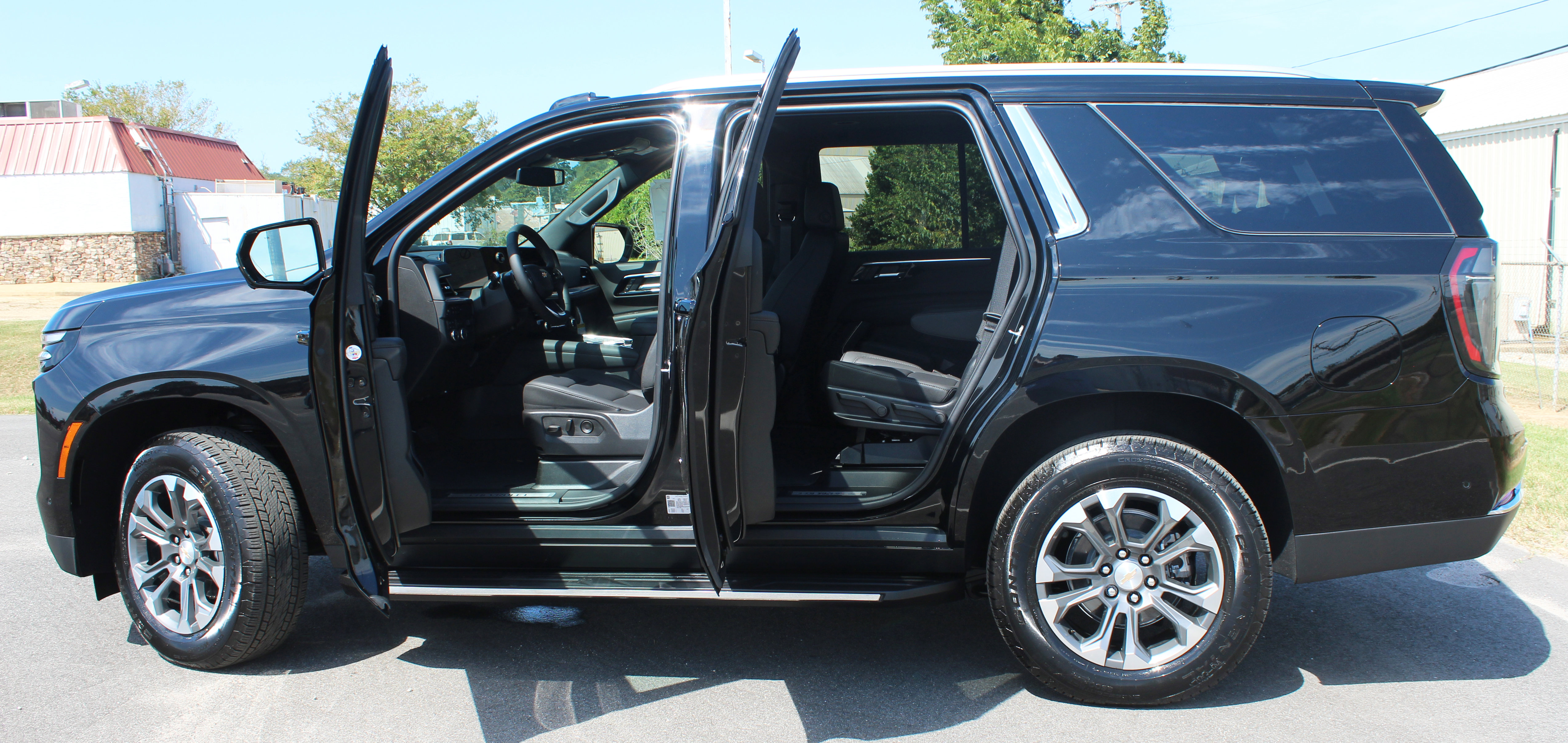 New 2025 Chevrolet Tahoe LT w/ Comfort Package image 5