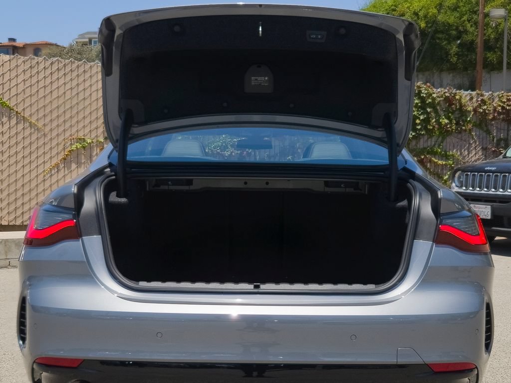 Used 2026 BMW 430i Coupe w/ Premium Package RWD image 21