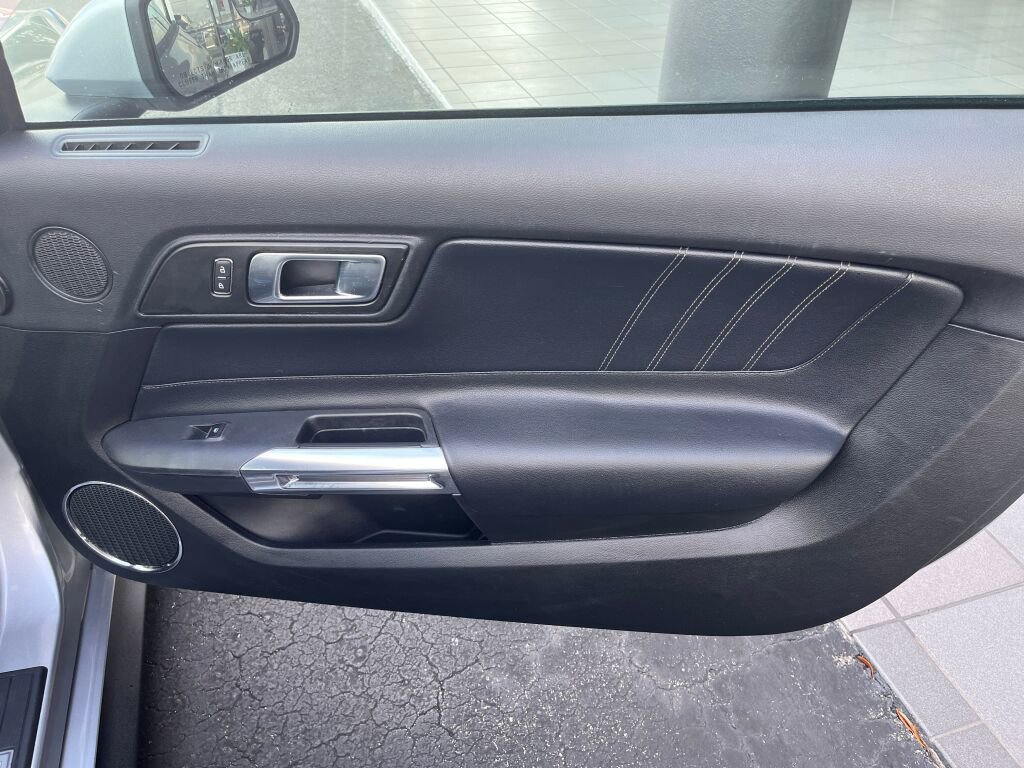 Used 2020 Ford Mustang Premium RWD image 26