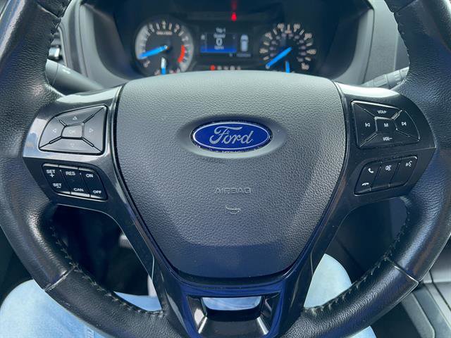 Used 2018 Ford Explorer XLT AWD/4WD image 23