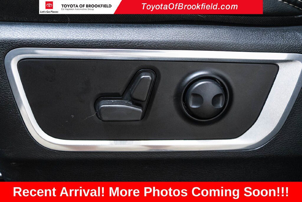 Used 2022 RAM 1500 Laramie AWD/4WD image 21