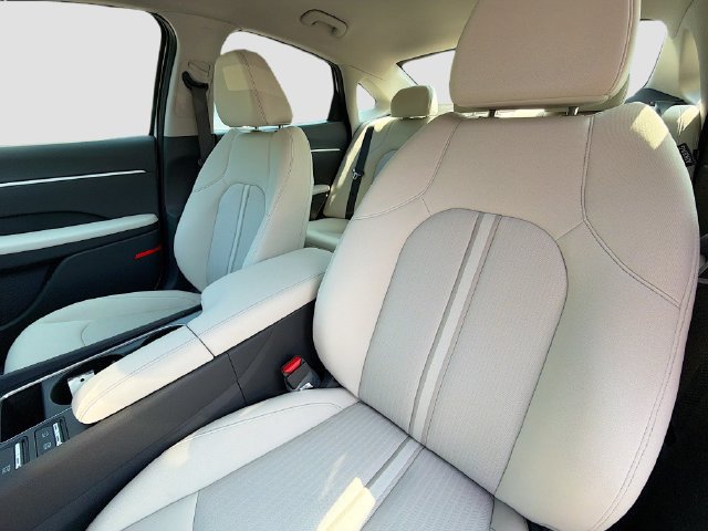 New 2026 Hyundai Sonata SEL AWD/4WD image 15