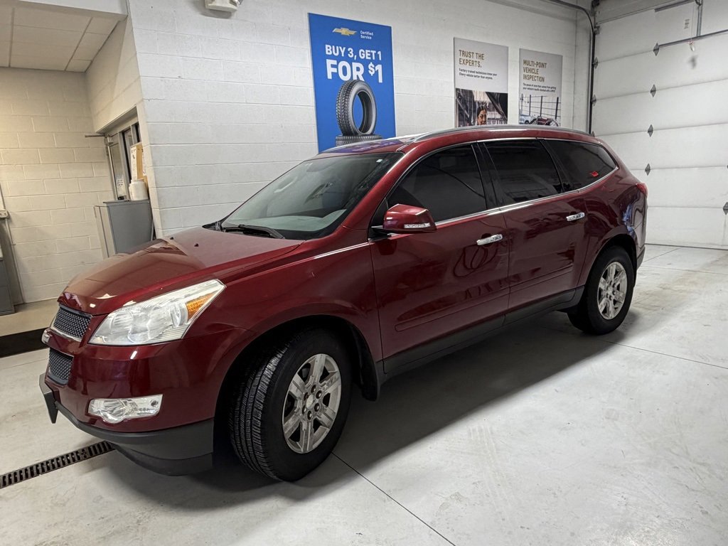 Used 2011 Chevrolet Traverse LT w/ Personal Connectivity Package image 3