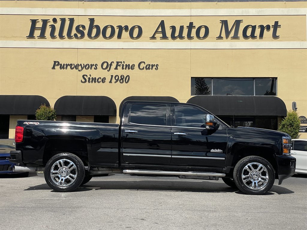 Used 2016 Chevrolet Silverado 2500 High Country w/ Duramax Plus Package AWD/4WD image 4