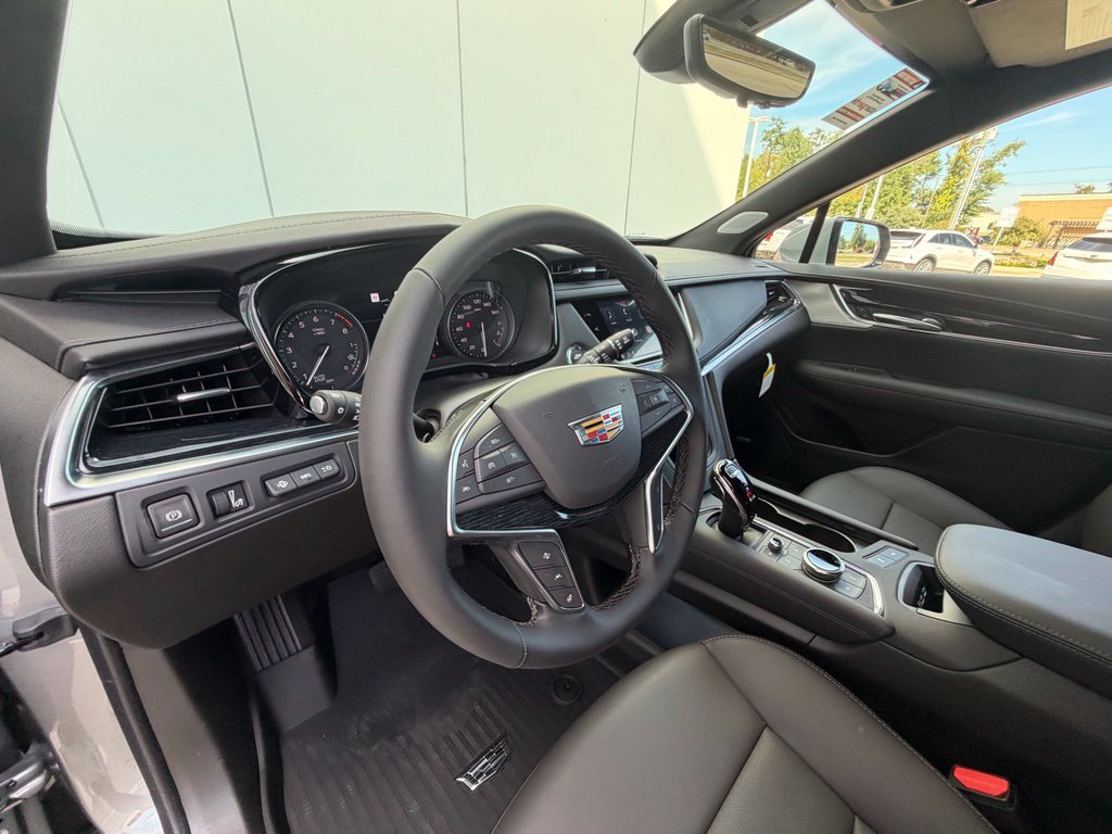 New 2026 Cadillac XT5 Premium Luxury w/ Driver Assist Package FWD image 14