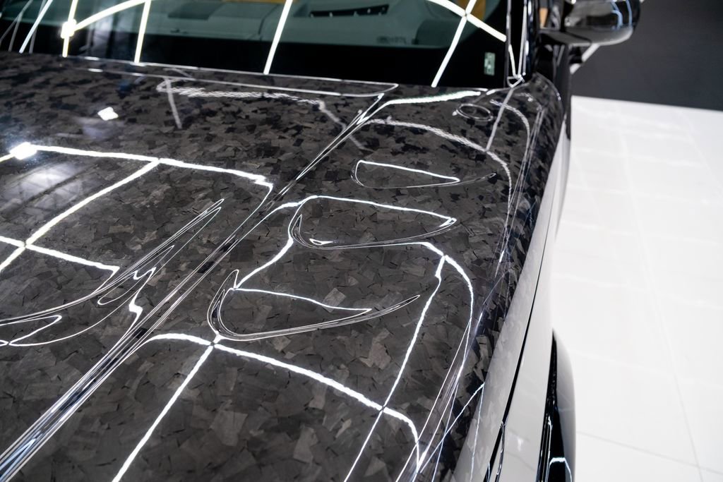 Used 2026 Land Rover Range Rover Long Wheelbase SE image 23