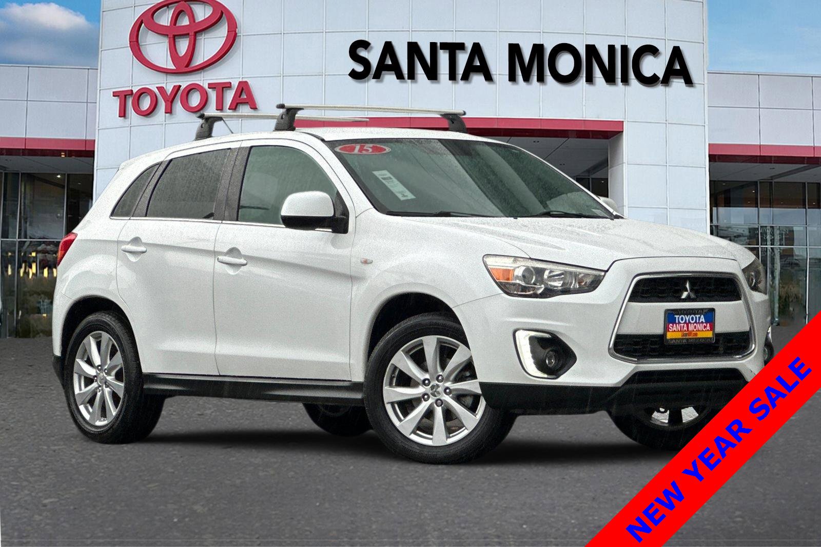 Used 2015 Mitsubishi Outlander Sport SE image 1
