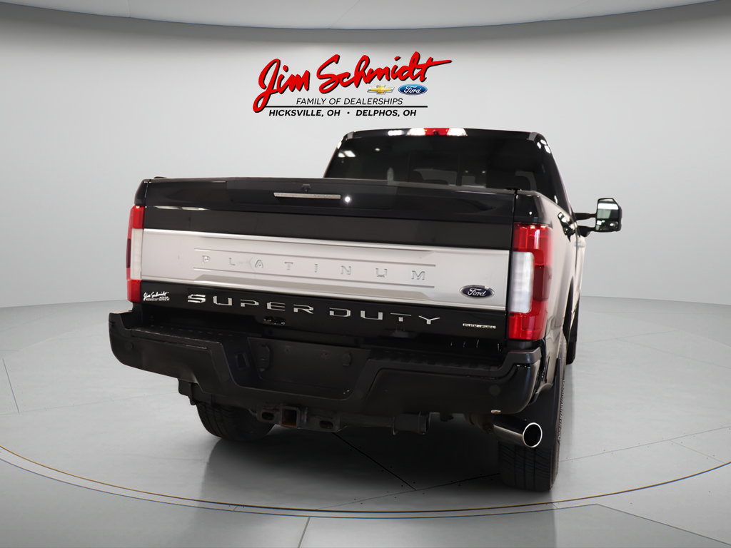 Used 2017 Ford F250 Platinum w/ Platinum Ultimate Package AWD/4WD image 5