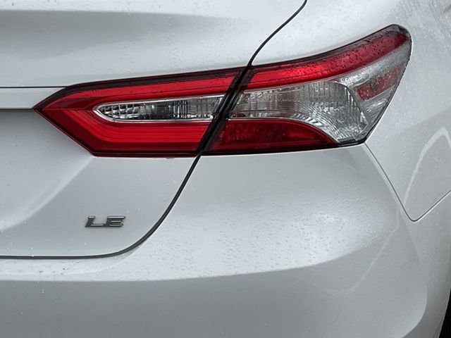Used 2020 Toyota Camry LE FWD image 6