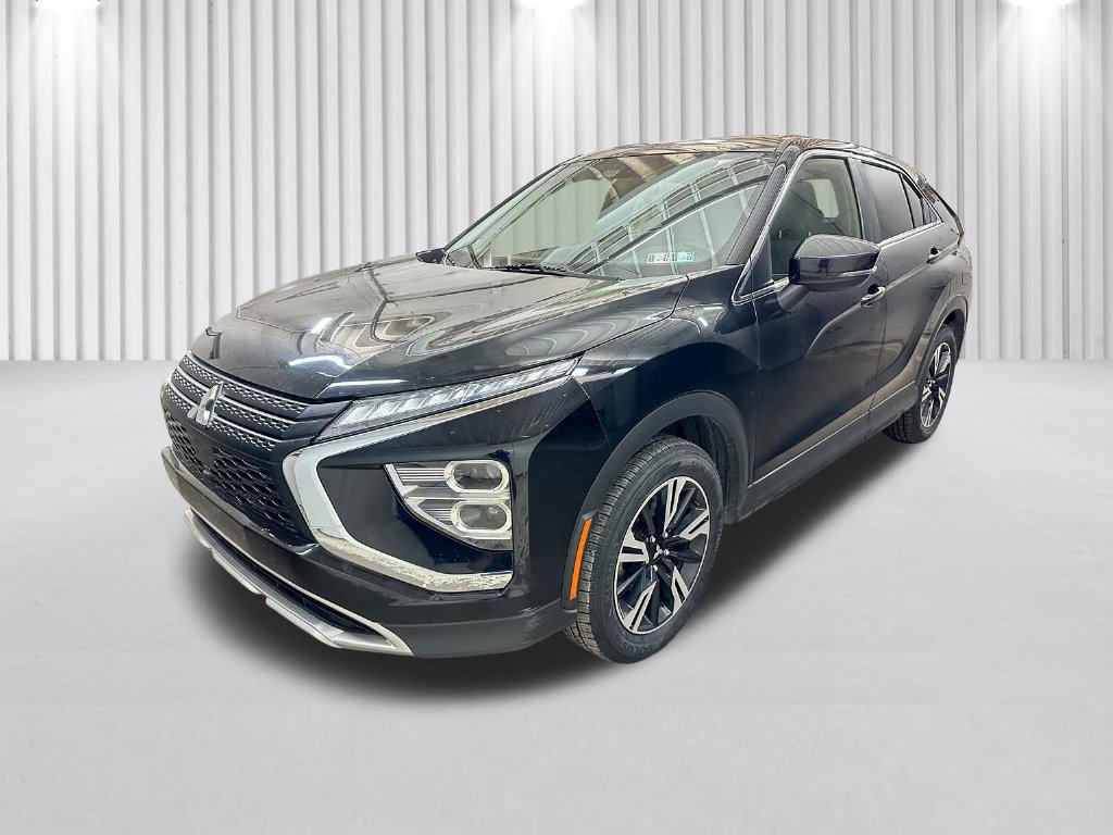 Used 2025 Mitsubishi Eclipse Cross AWD image 13