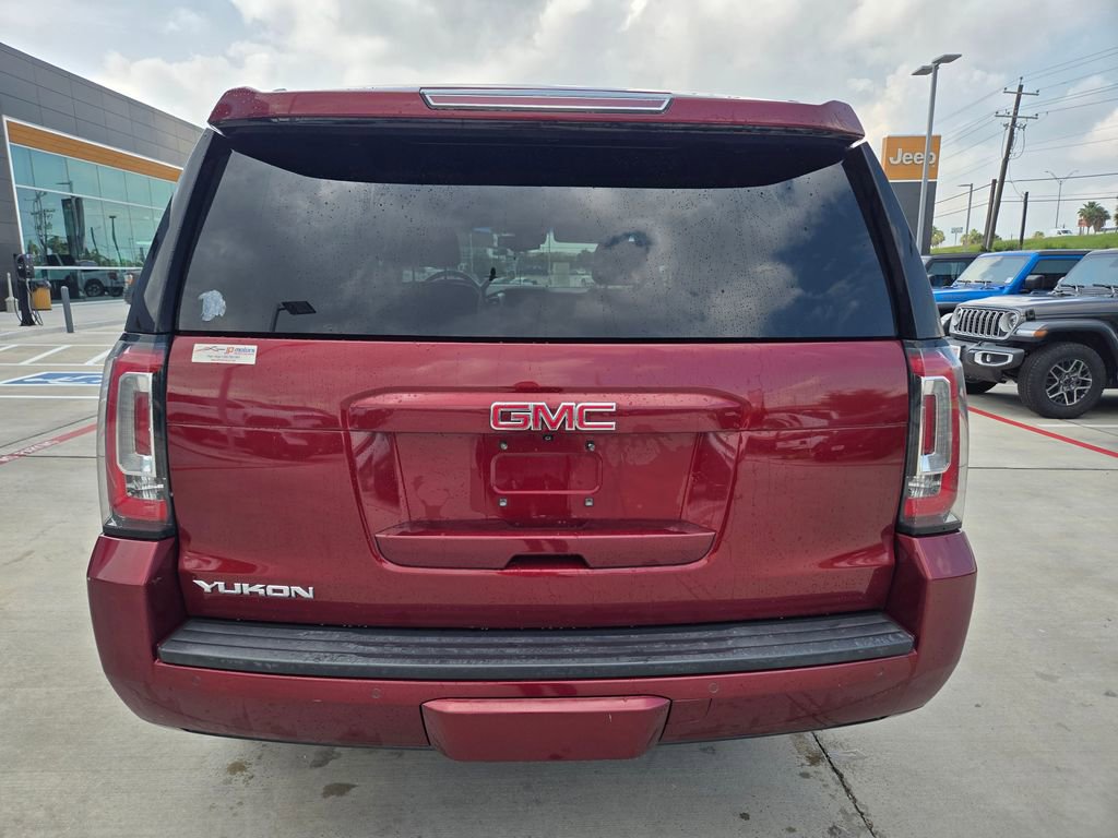 Used 2017 GMC Yukon SLT w/ HD Trailering Package RWD image 4