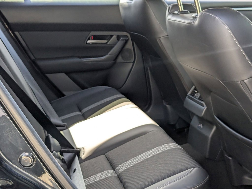 Used 2025 MAZDA CX-50 AWD 2.5 S w/ Premium Package image 32