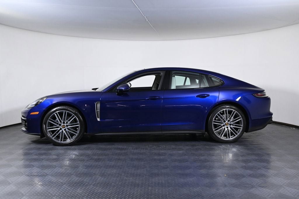 Certified 2023 Porsche Panamera Platinum Edition RWD image 2
