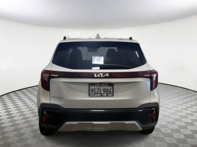 Certified 2024 Kia Seltos EX image 5