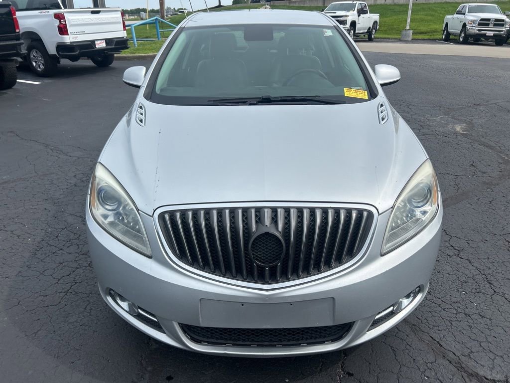 Used 2014 Buick Verano FWD image 2