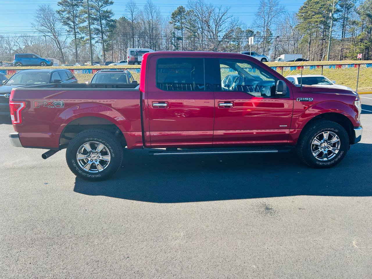 Used 2015 Ford F150 XLT w/ Equipment Group 302A Luxury AWD/4WD image 7