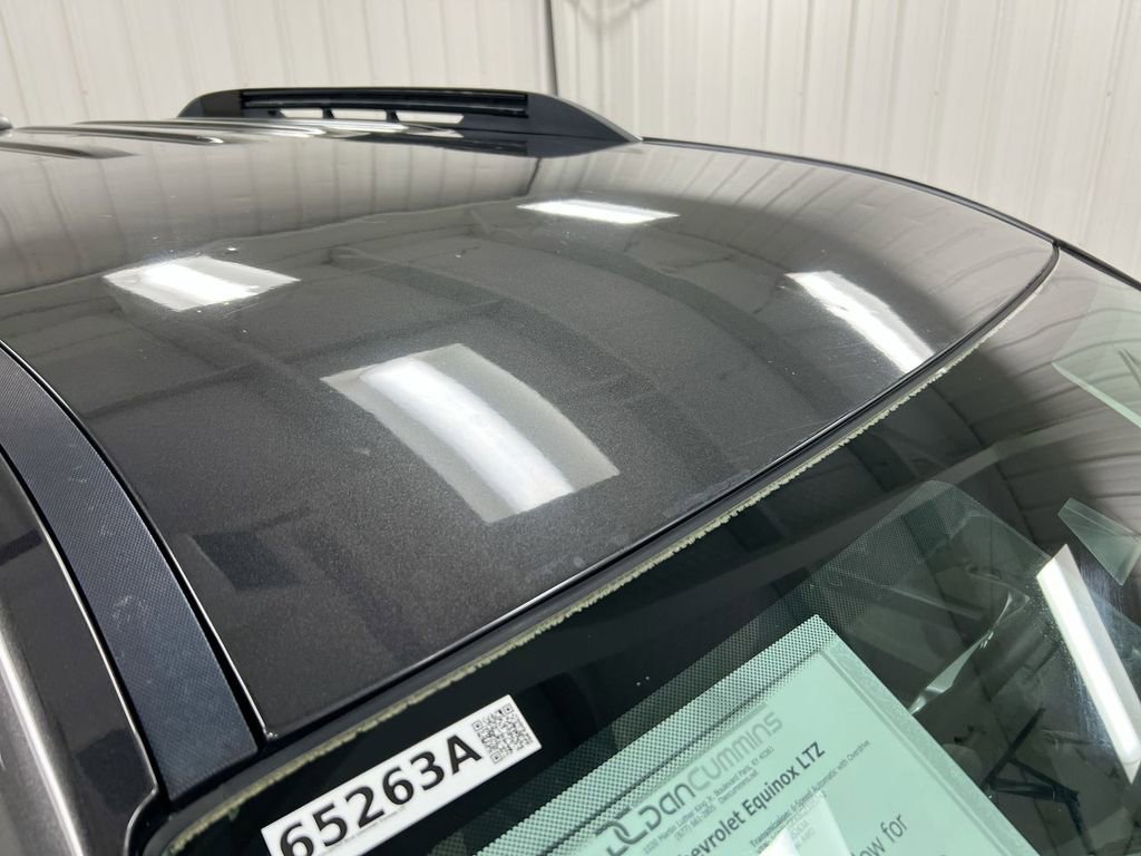 Used 2016 Chevrolet Equinox LTZ w/ Enhanced Convenience Package image 34