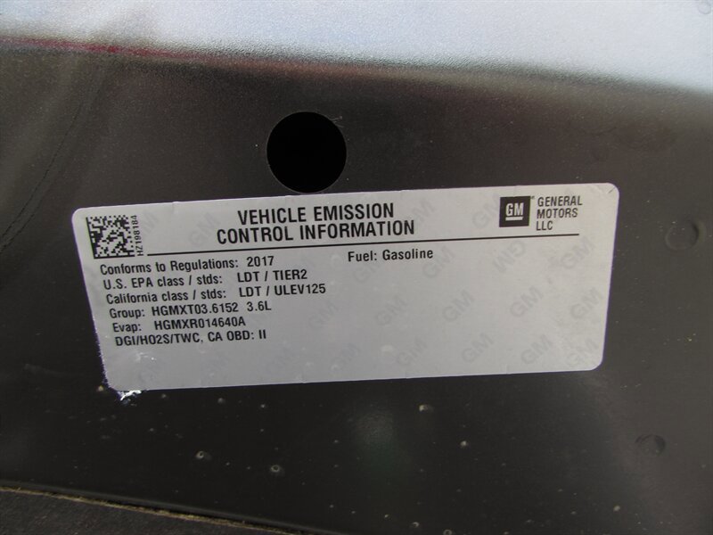 Used 2017 Cadillac XT5 FWD image 36