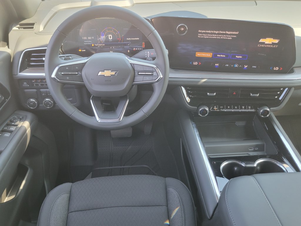 New 2027 Chevrolet Suburban LS RWD image 4