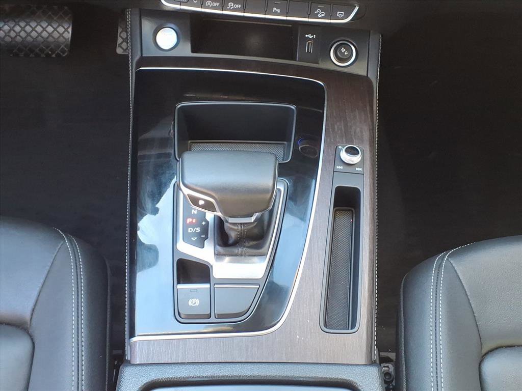 Used 2022 Audi Q5 2.0T Premium Plus image 13