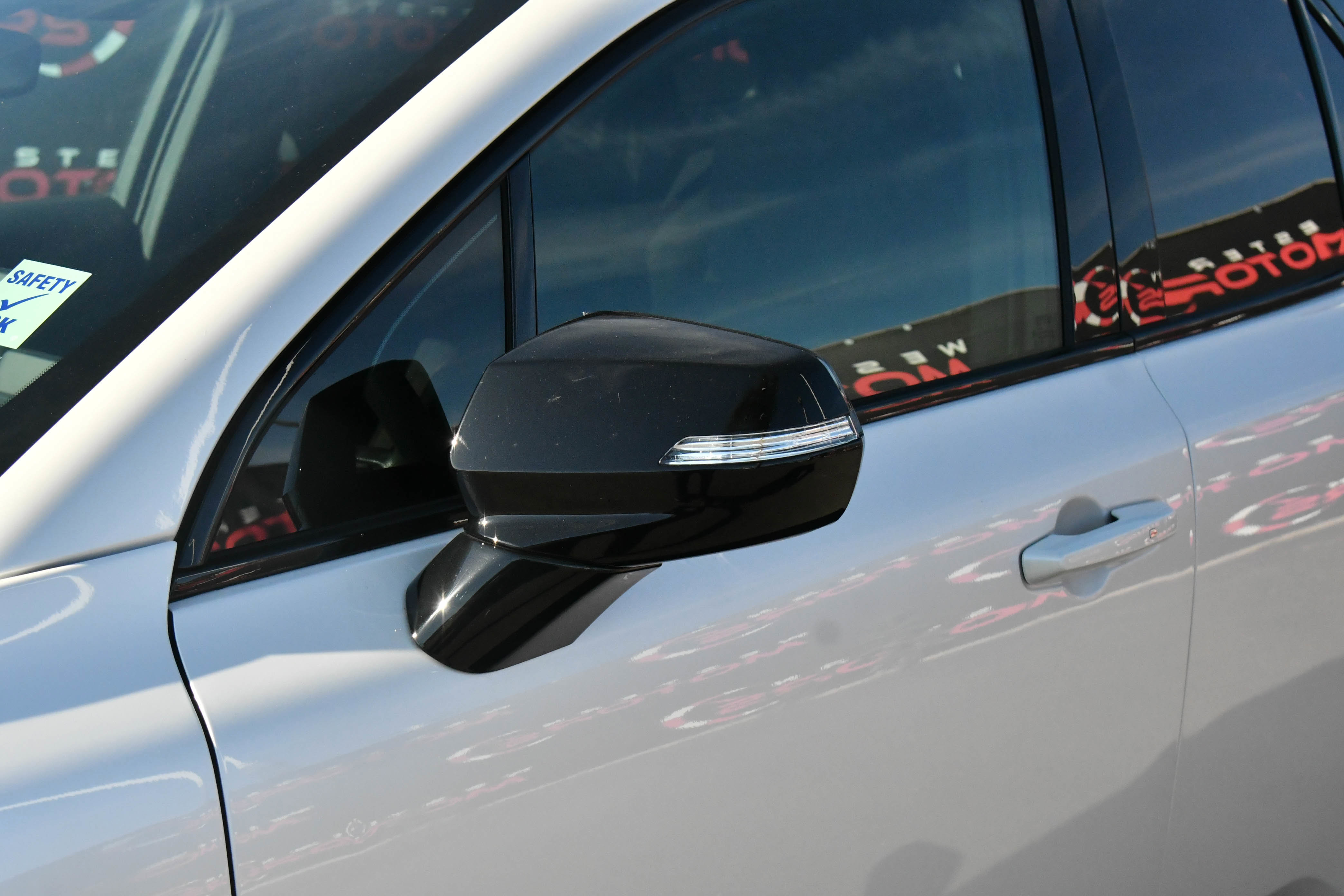 Used 2024 Honda Prologue EX image 13