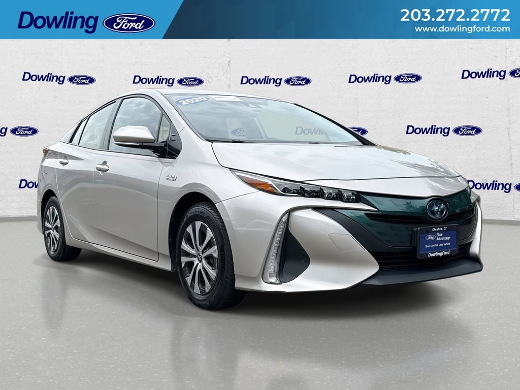 Used 2020 Toyota Prius Prime XLE FWD video 1