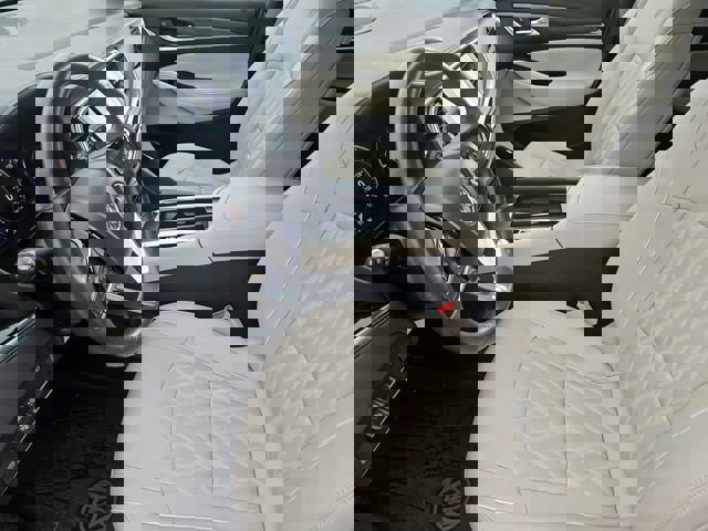 Used 2024 Buick Enclave Avenir w/ Avenir Technology Package image 14