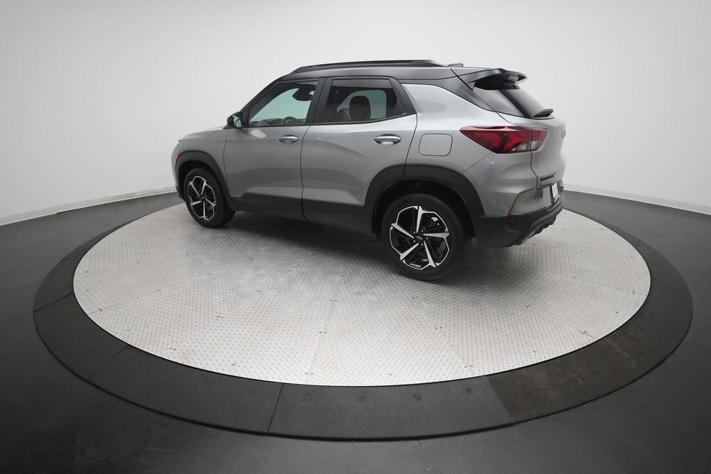 Used 2023 Chevrolet TrailBlazer RS w/ Technology Package image 32