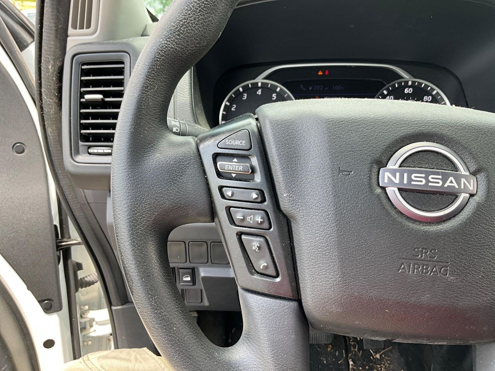 Used 2022 Nissan Frontier S w/ Technology Package AWD/4WD image 10