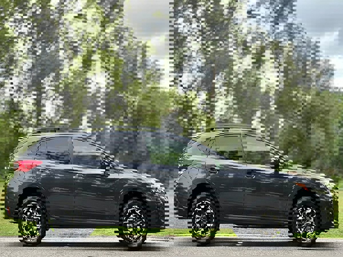 Used 2019 Subaru Crosstrek 2.0i Premium w/ Eyesight System image 8