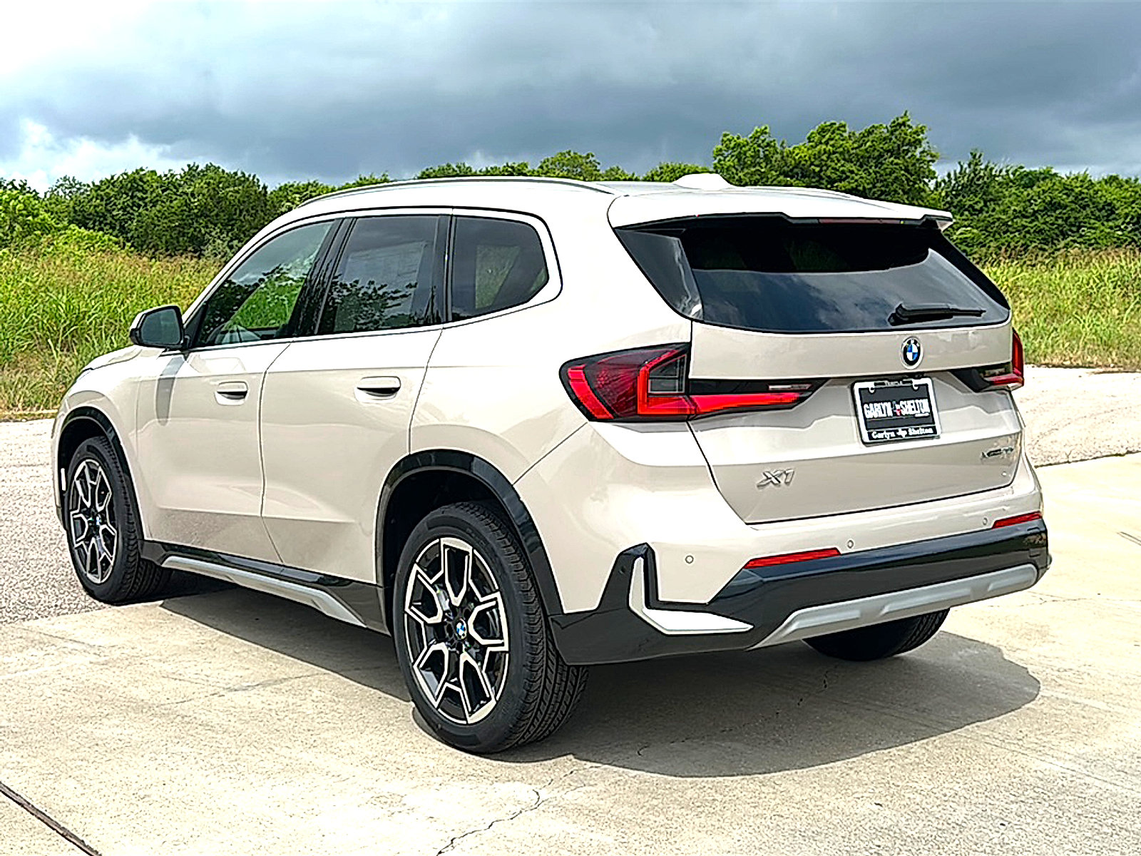 New 2026 BMW X1 xDrive28i w/ Convenience Package AWD/4WD image 6