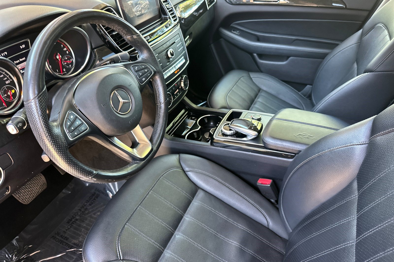Used 2016 Mercedes-Benz GLE 350 image 4