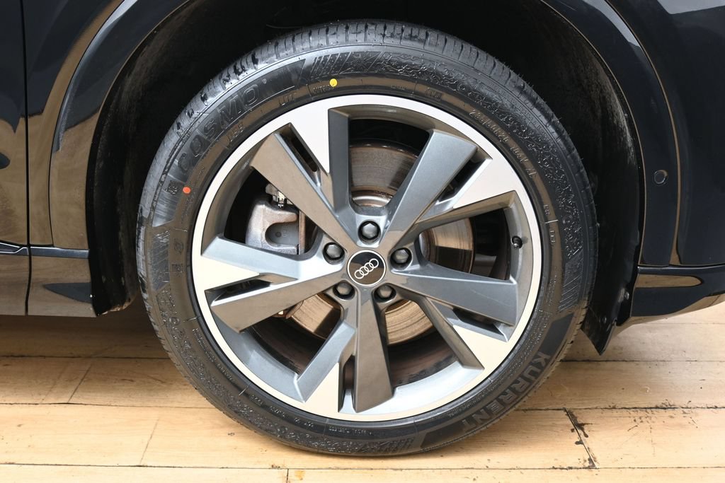 Used 2023 Audi Q4 e-tron Premium Plus AWD/4WD image 15