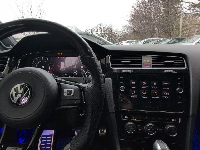 Used 2018 Volkswagen Golf R DCC & Navigation 4Motion image 21