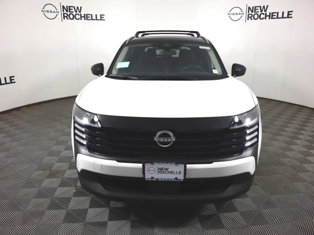 New 2026 Nissan Kicks SV w/ Cold Weather Package image 2