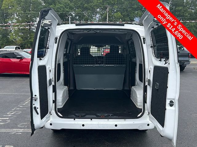 Used 2020 Nissan NV200 SV w/ Sliding Glass Door Package image 5