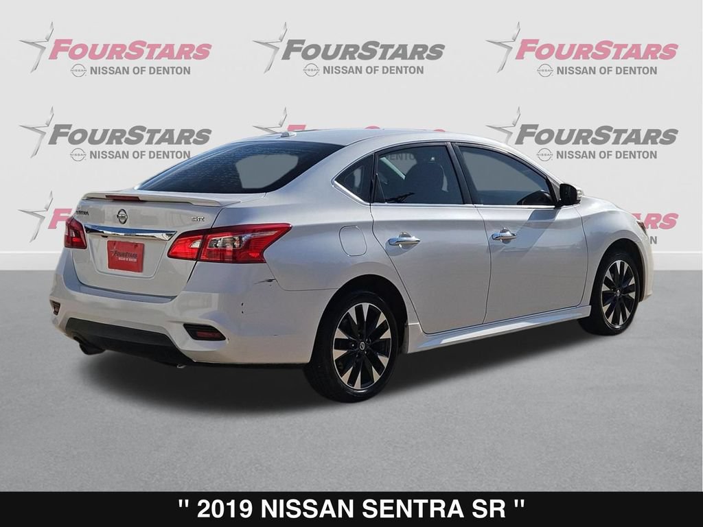 Used 2019 Nissan Sentra SR FWD image 4