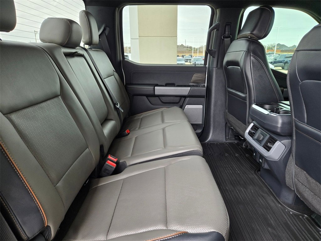 Used 2025 Ford F150 Lariat w/ FX4 Off-Road Package image 25